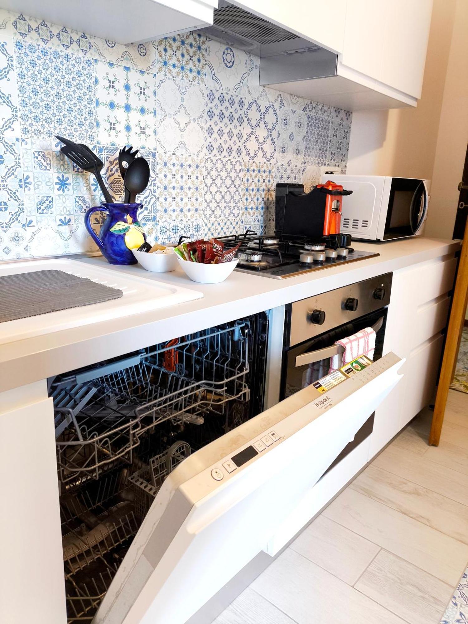 Casa Mar - Elegant Apartment With Pool And Panoramic Terrace In The Heart Of Сорренто Экстерьер фото